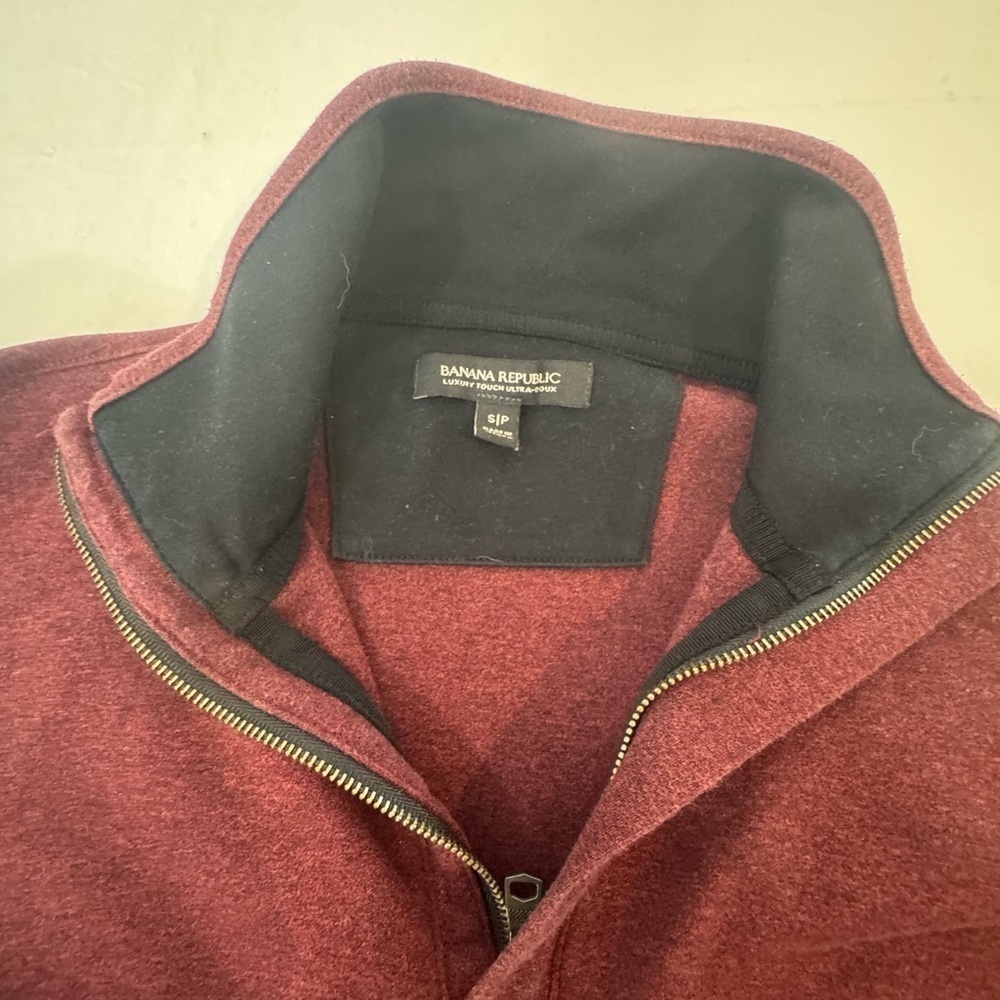 Banana Republic Men's Never Tuck Long Sleeve 1/4 Zip Ottoman Solid Pullover S/P - Picture 9 of 9